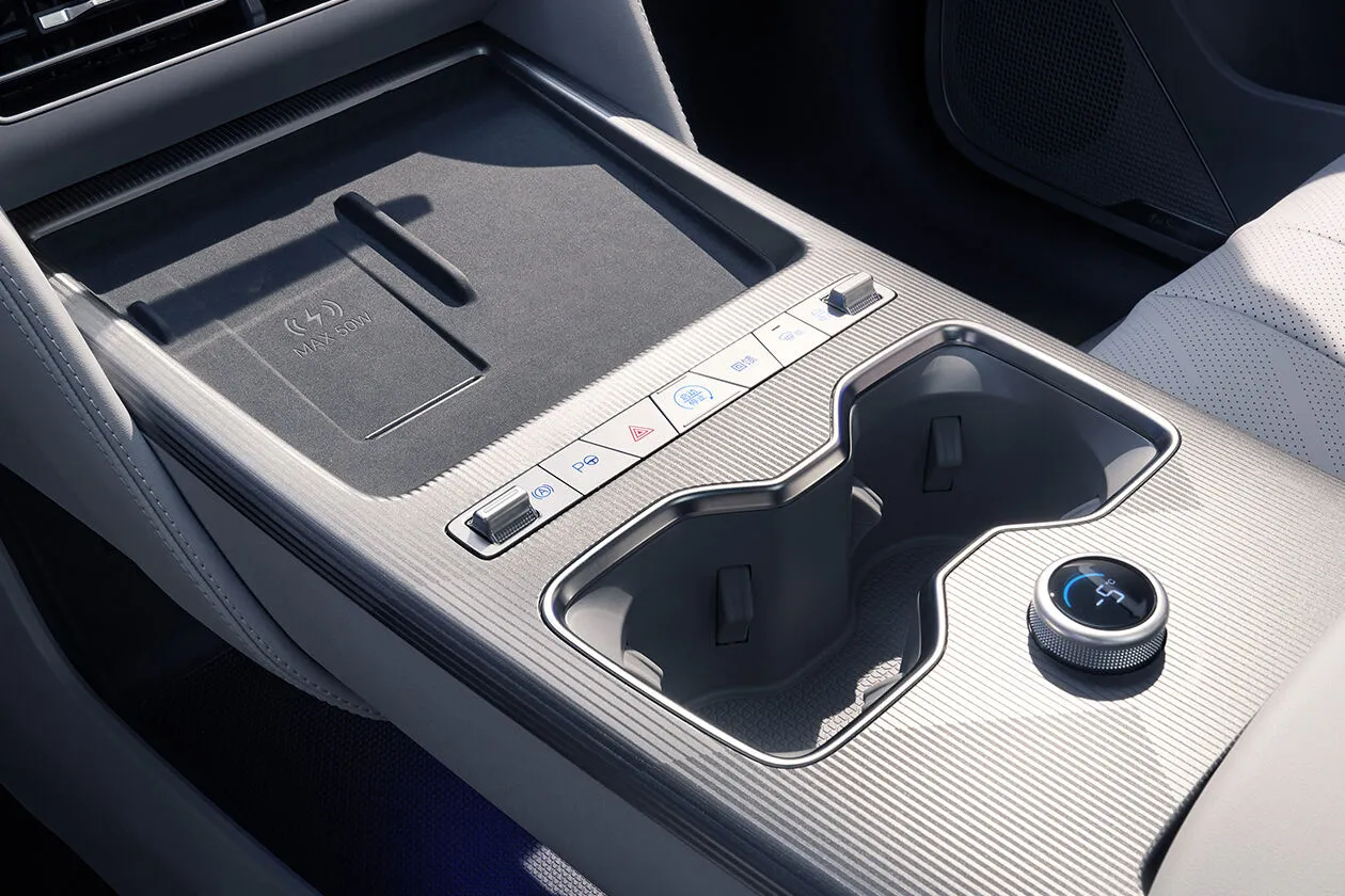 BYD Song Ultra · Interieur 10