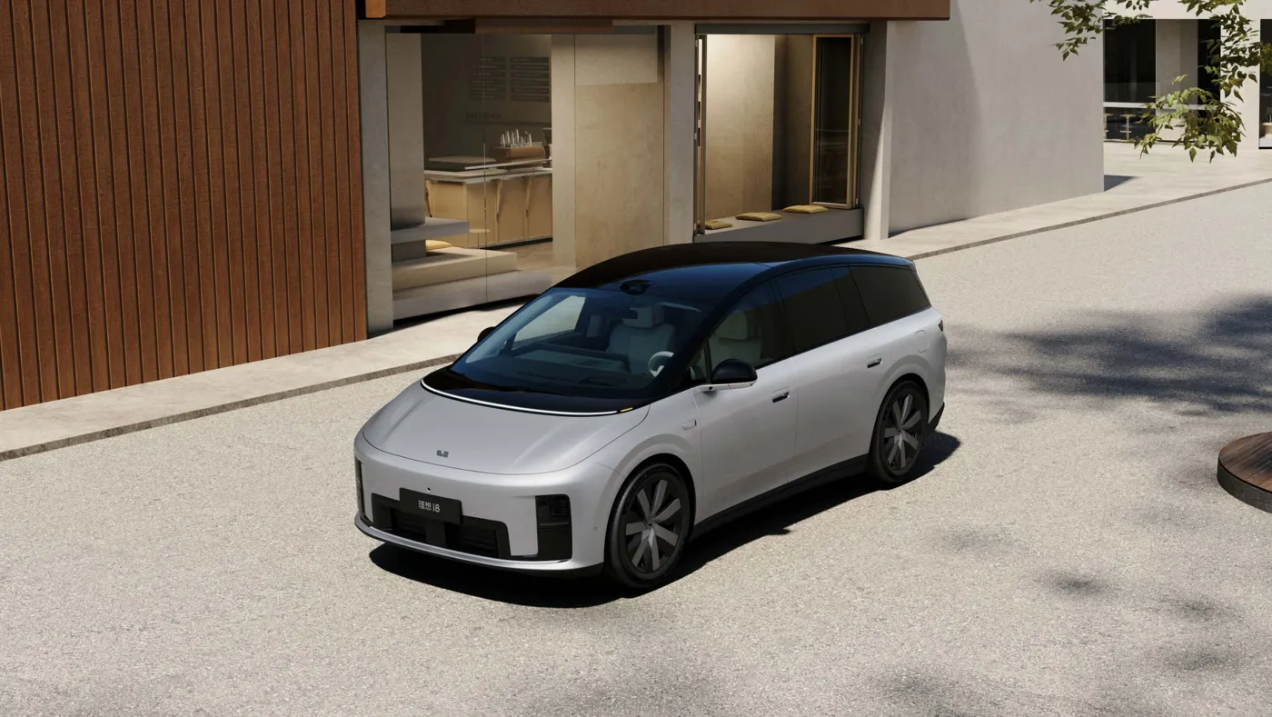 Li Auto i8 vehicle photograph