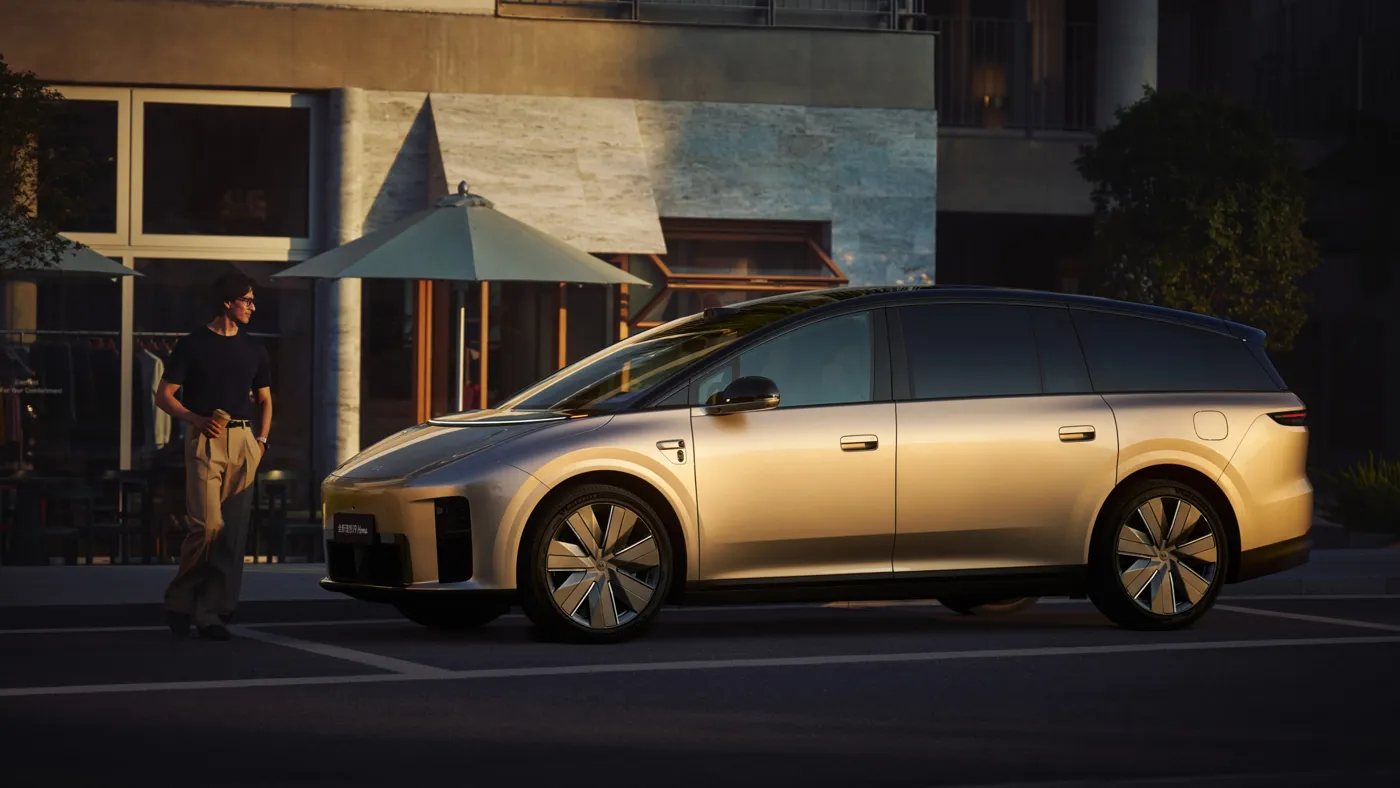 Li Auto i9 vehicle photograph