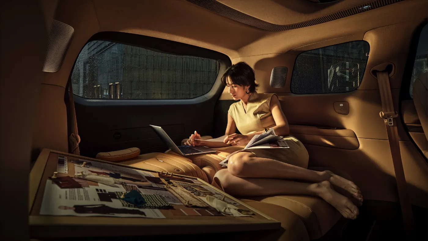 XPENG GX · Flexible third-row space · view 9
