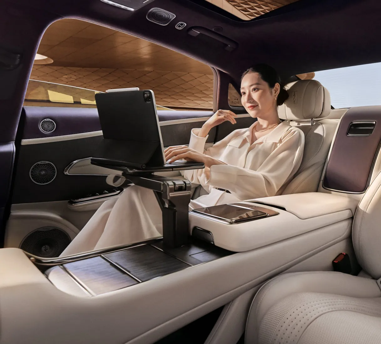 Yangwang U7 · Interior 6