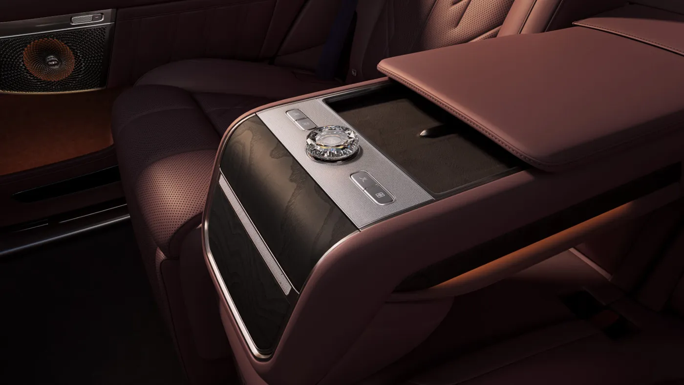 Zeekr 9X · Interior 5